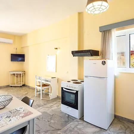 Beachfront Nest Memi Koroni-seaheaven House A3 * Koróni