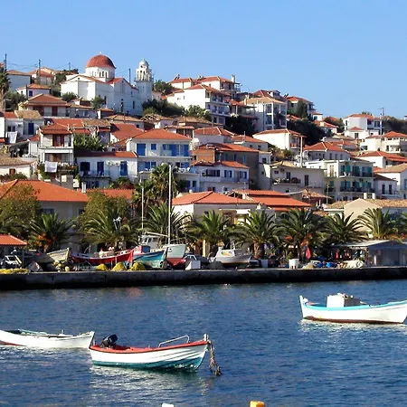 Beachfront Nest Memi Koroni-seaheaven House A3 Apartamento